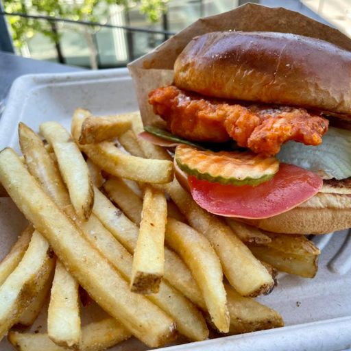 AMC DINE-IN Sunnyvale 12