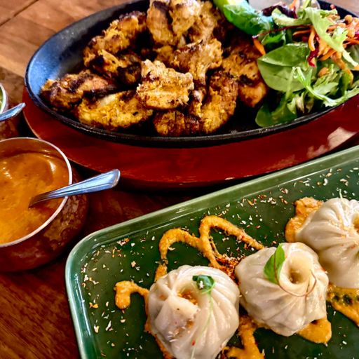 Delhi to Kathmandu, Restaurant & Bar